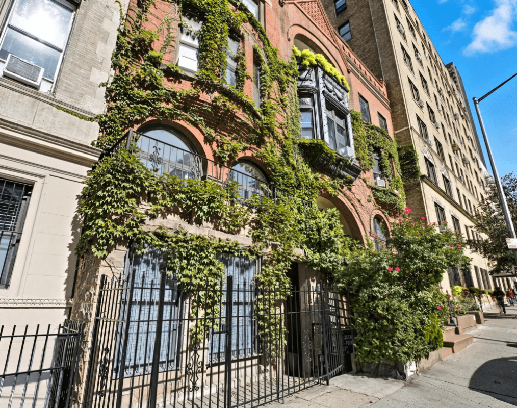 255 West 70th Street