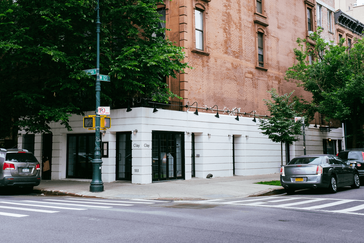 551-553 Manhattan Avenue 551-553 Manhattan Avenue