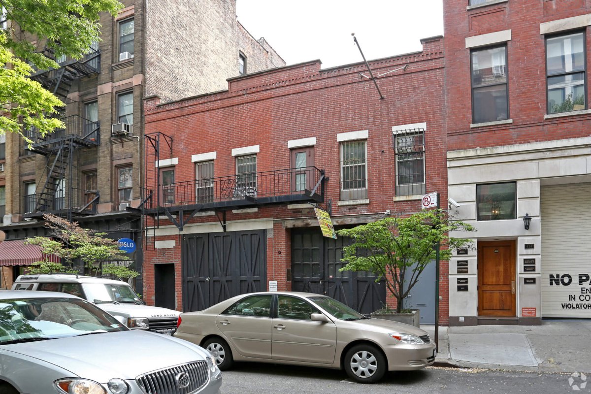 418 East 75th Street 418 East 75th Street