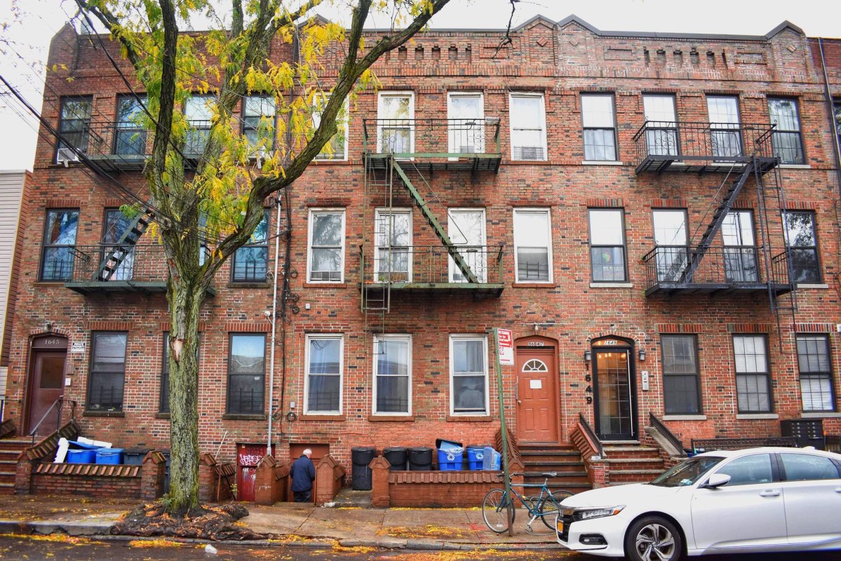 1647 Summerfield Street